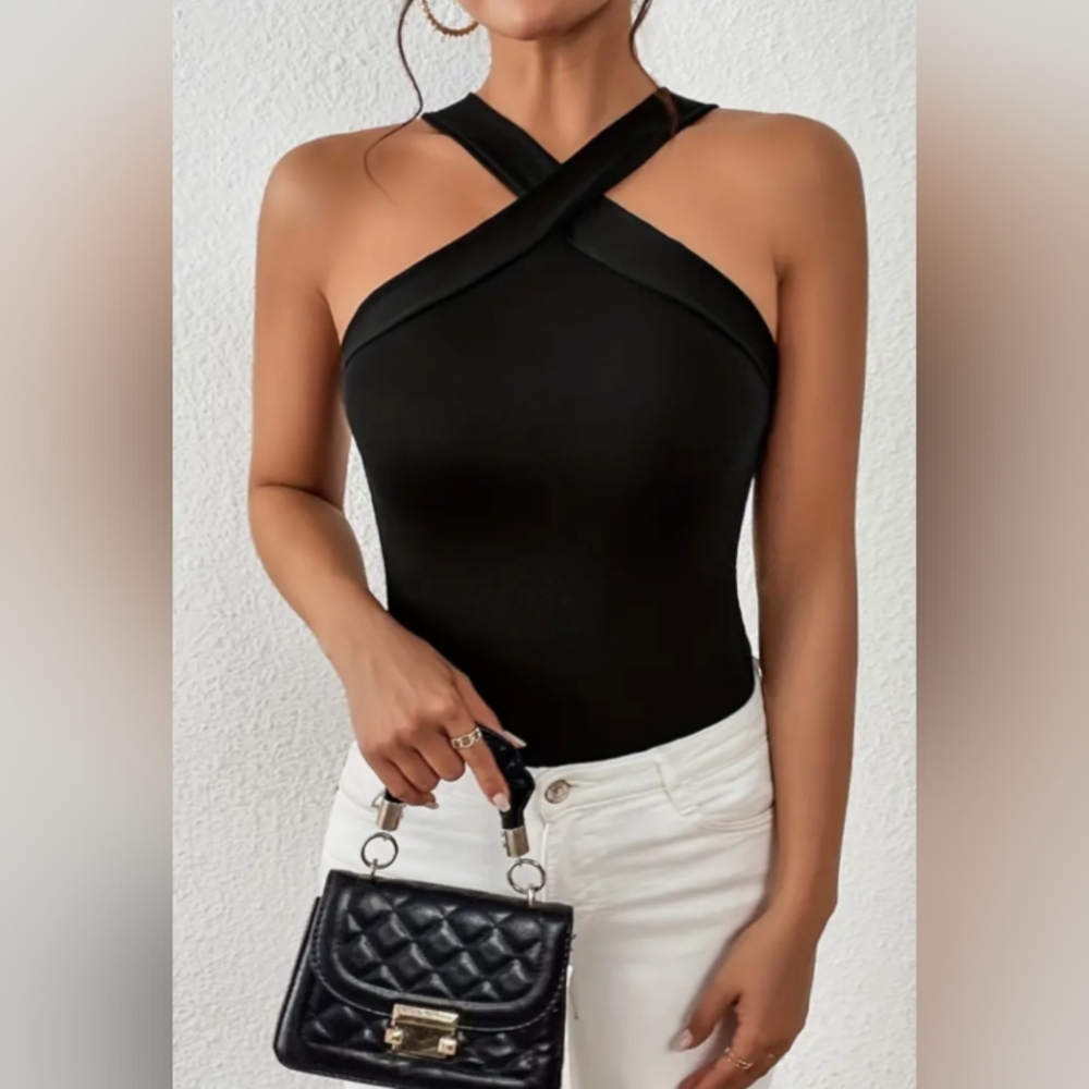 BRAND NEW! Criss-Cross Wide Strap Black Top--Size Large
